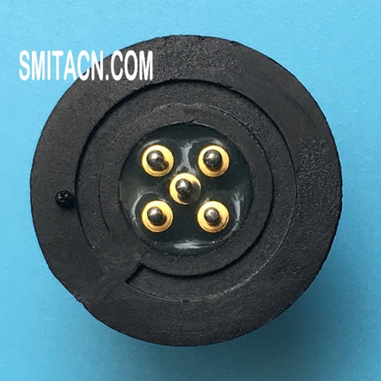 Garmin 5 pin connector color black