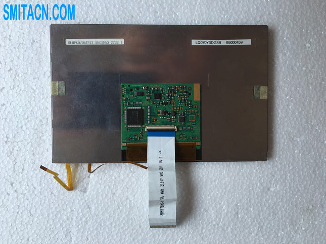 Sharp LQ070Y3DG3B LCD Display Panel