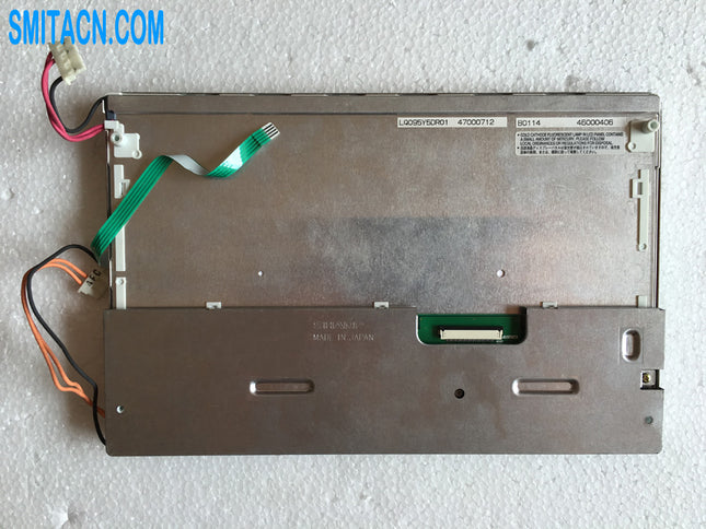 Sharp LQ095Y5DR01 LCD Display Panel