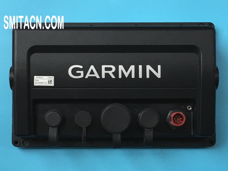 Garmin GPSMAP 742 7-Zoll Touchscreen Kartenplotter